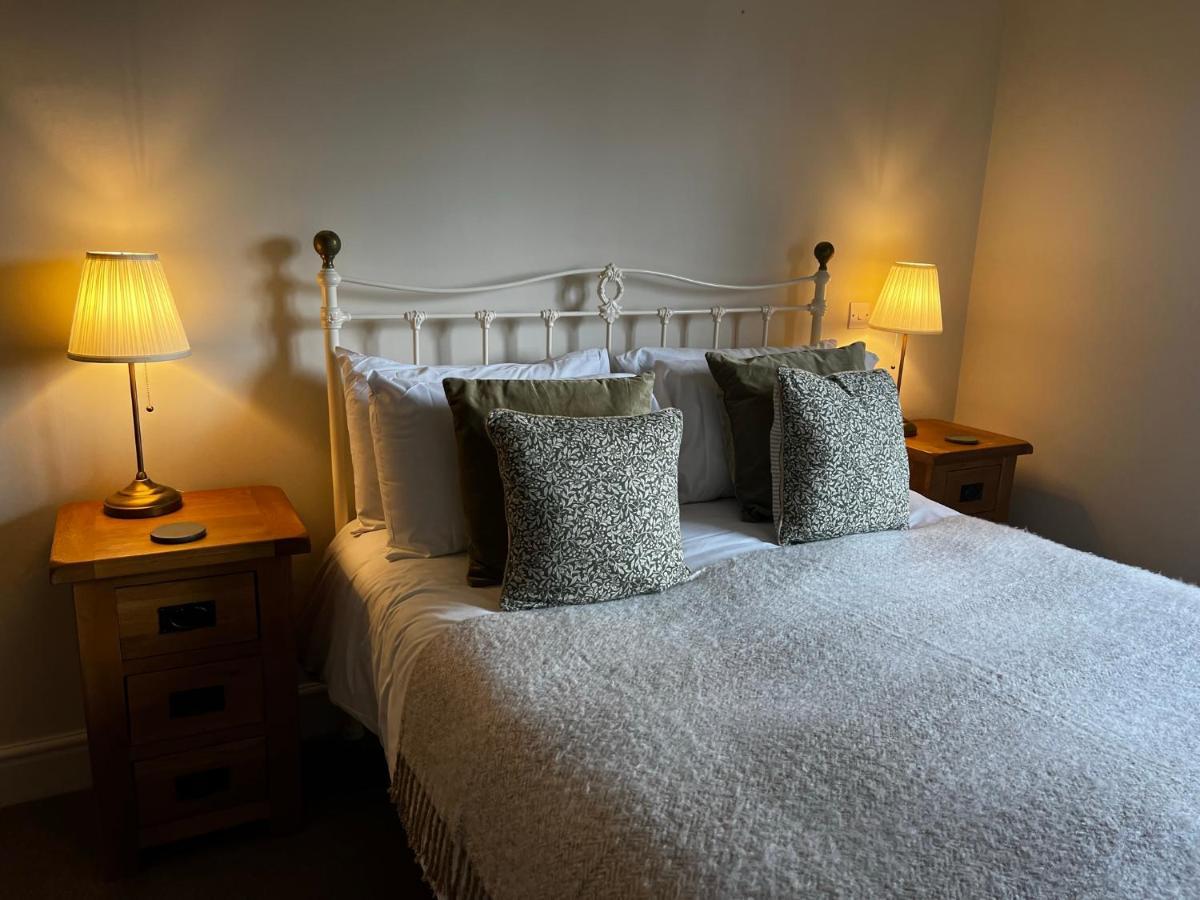 White Hart Bed & Breakfast Alton  Room photo